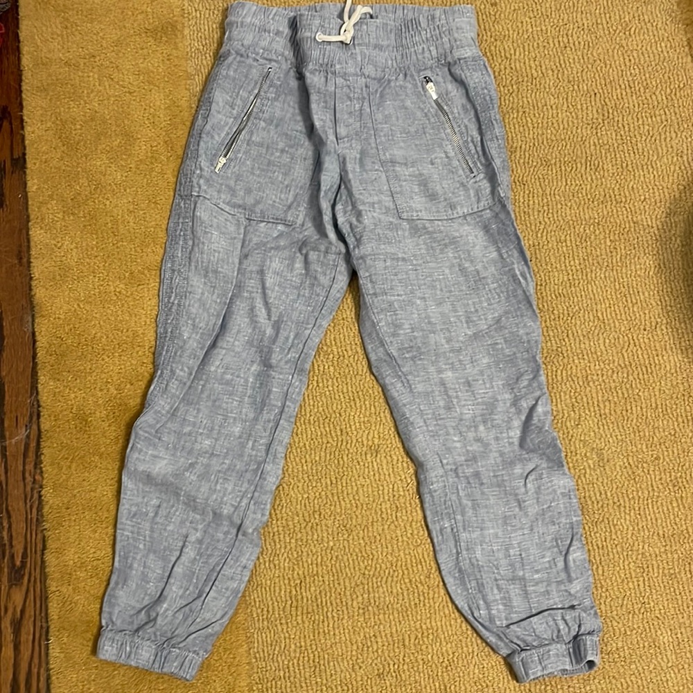 Athlete Cabo Linen Joggers with Silver Zipper Pockets